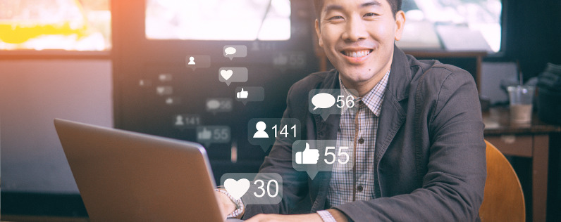 Blog header social media for consultants