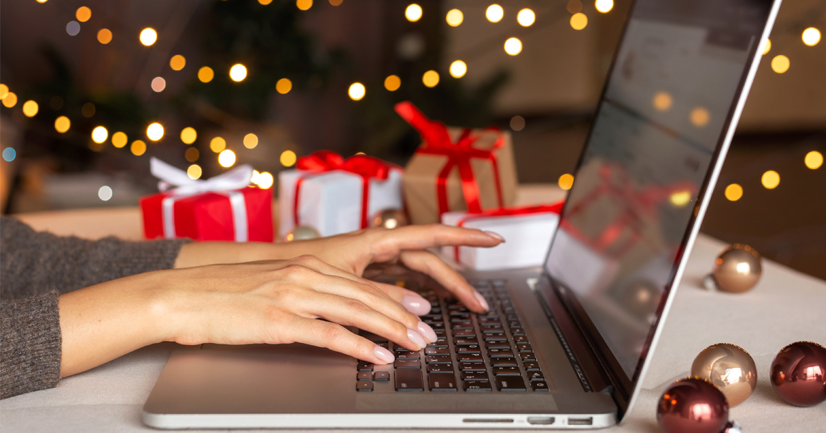 6 Christmas Marketing Tips For The Holidays 1 6 Holiday Email Marketing Tips to Increase Sales | Constant Contact