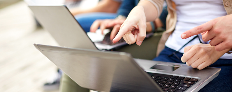 blog content curation Blog header