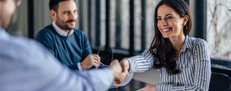 Lead Nurturing Blog header Business deal