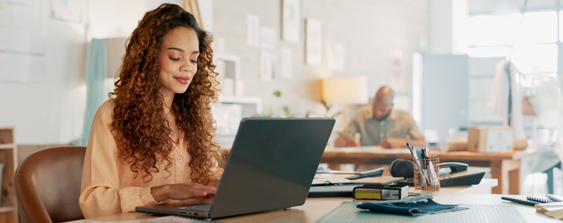 Marketing campaign examples Blog header Woman on laptop